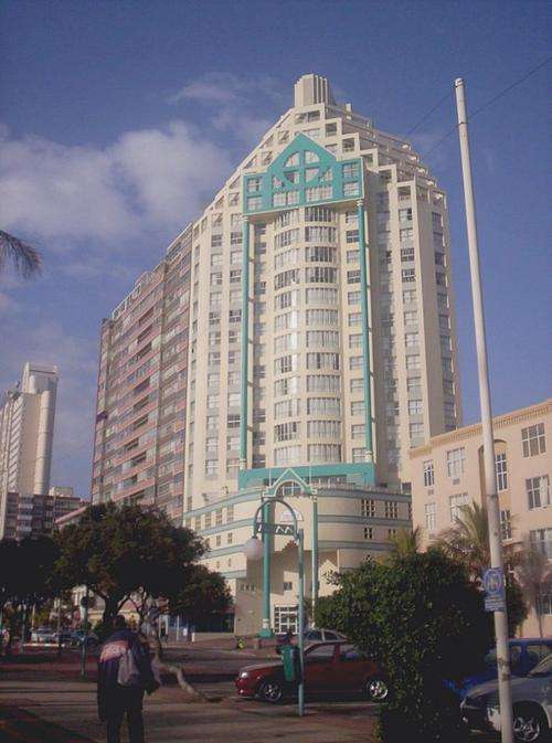 Accommodation Comrades - Durban The Palace 24/05/14-07/06/14. this is less than the levy for 2 weeks